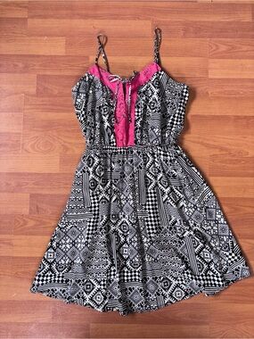 Maurices Black & White Geometric Sundress with Pink Lace Detail